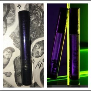 Melt Cosmetics Beetlejuice Weirder & Weirder Electric Lip Paint LE Purple Shift